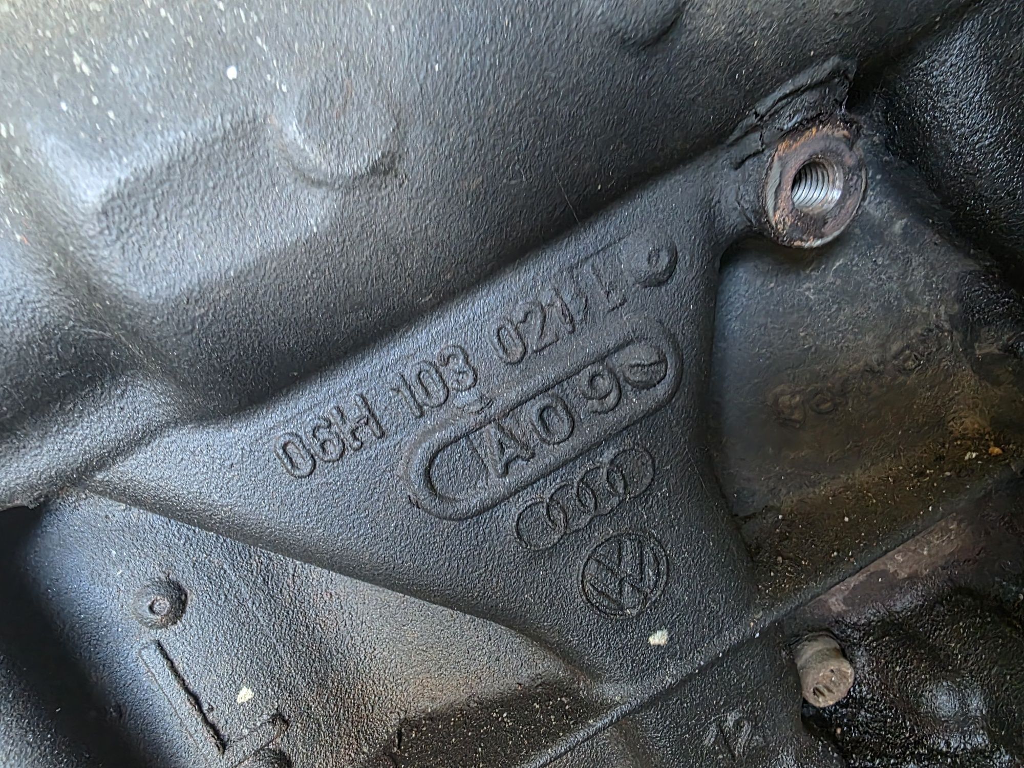 1.8 tfsi 2.0tsi Blok Wał korbowy tłoki