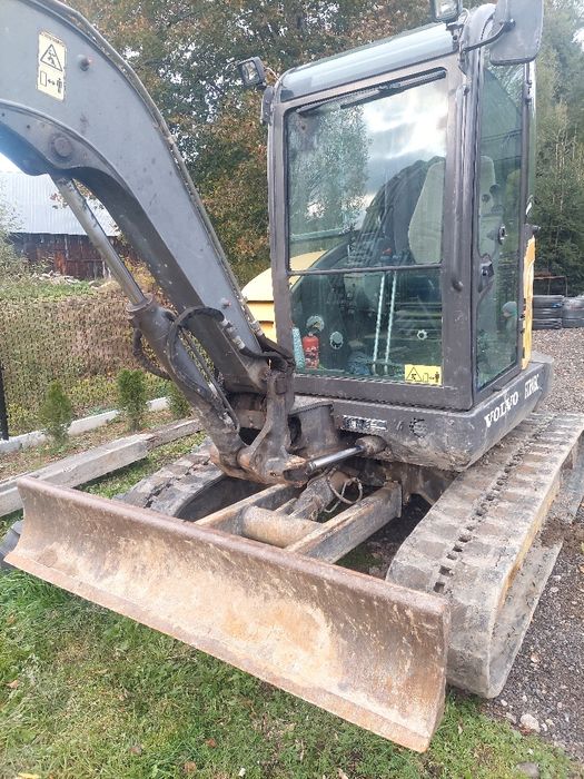 Minikoparka volvo ecr48c