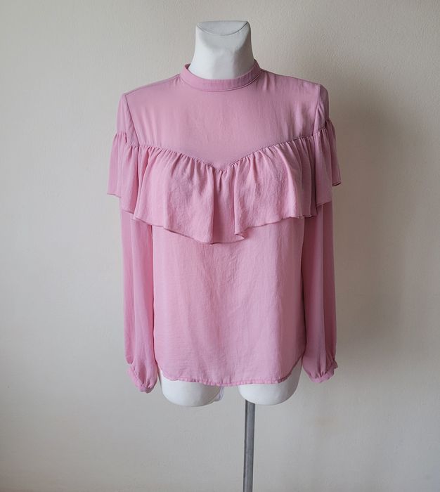 Różowa pudrowy róż bluzka z długim rękawem elegancka na święta mohito