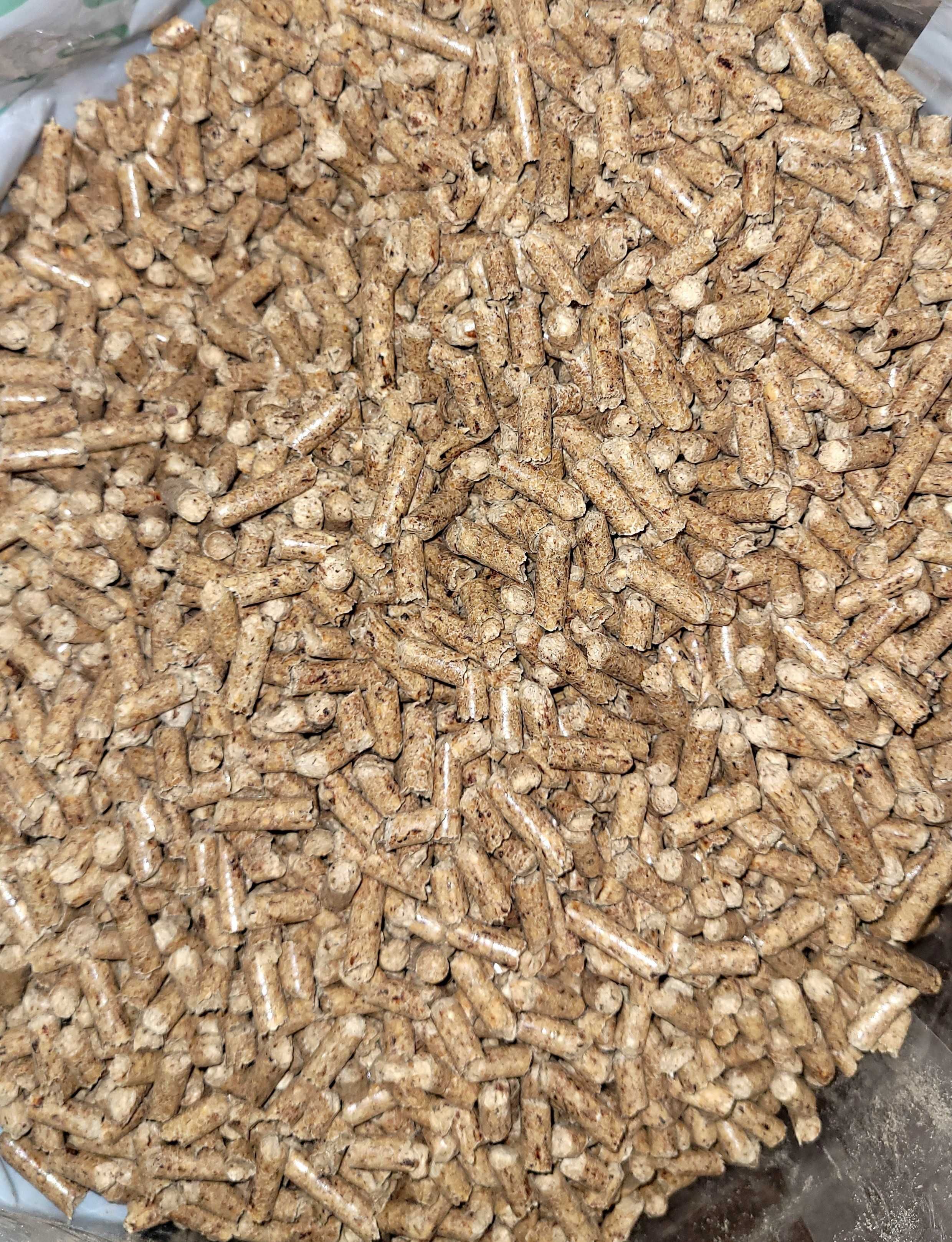 Pellet drzewny pelet worek 15 kg dębowy lub iglasty