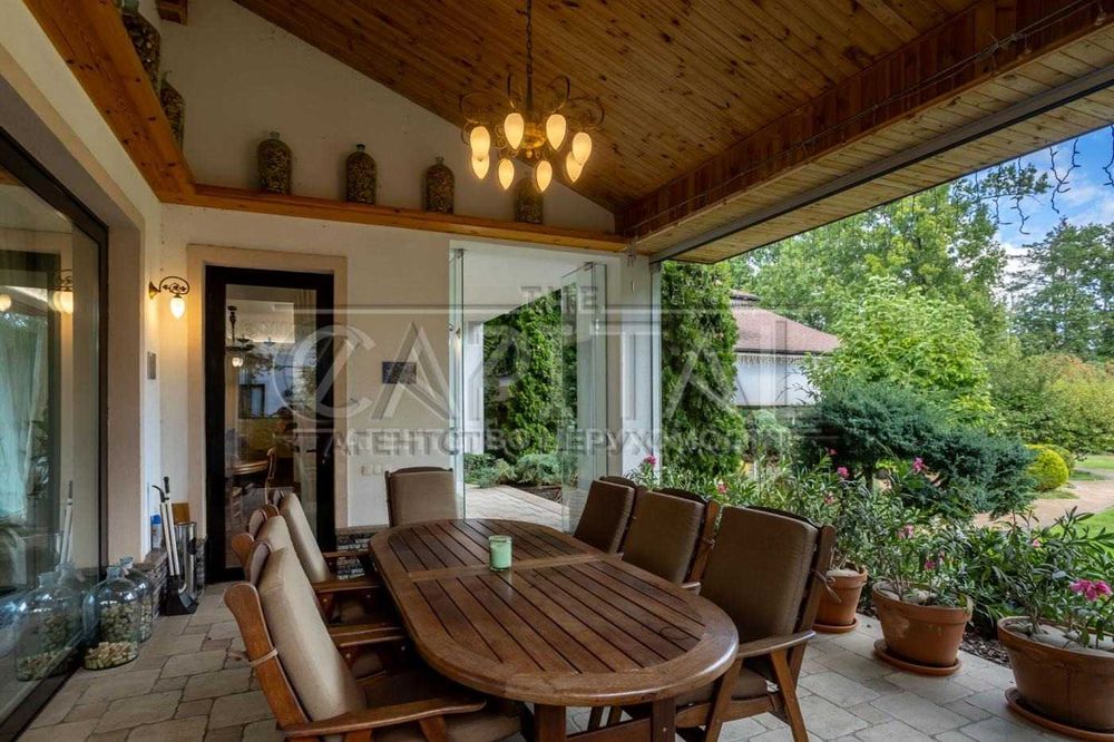 Оренда / Будинок / 1200 м2 / Іванковичі / вул. Авіаторів, 48