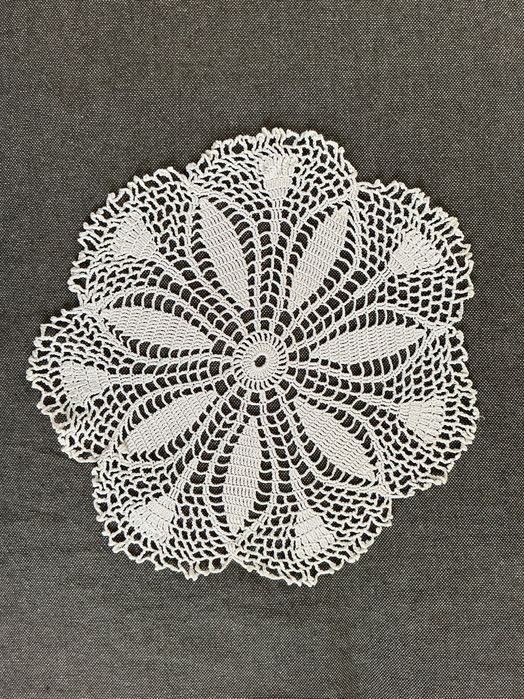 Serwetka  , duźy way or, rękodzieło, srednica ok.30 cm