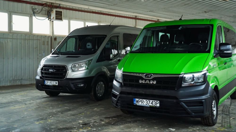 Wynajem busa wypożyczalnia busów dostawczych, 9 osobowych