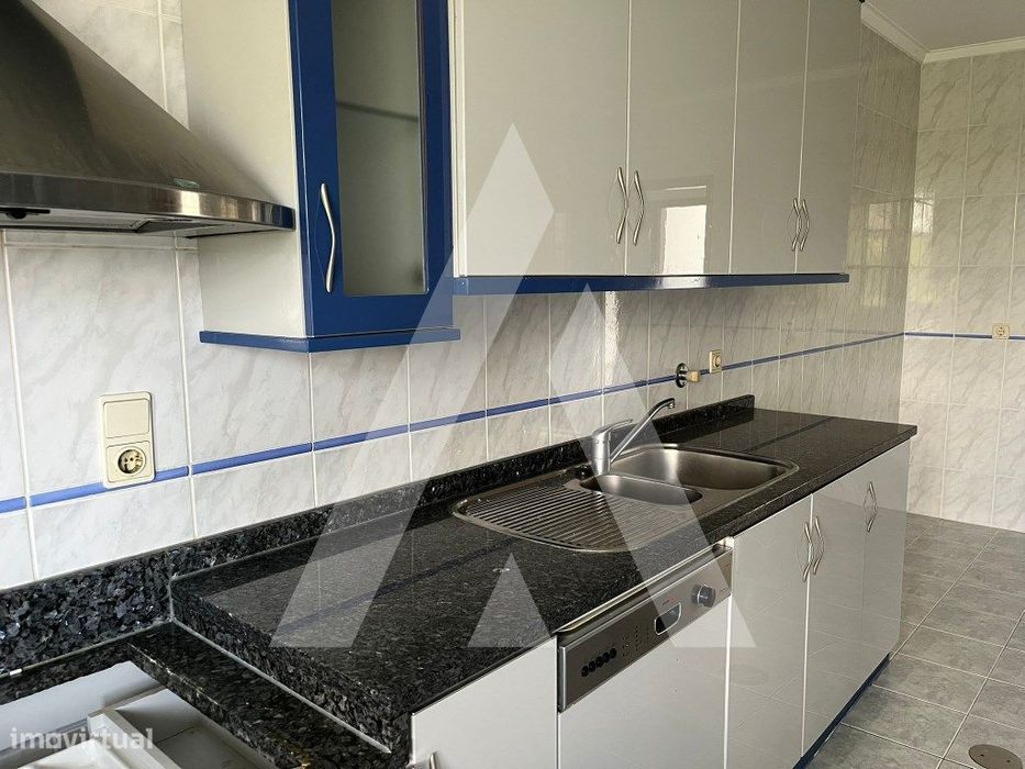 Apartamento T3 com garagem em Oliveira de Azeméis
