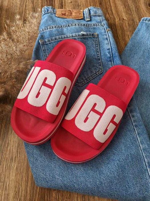 Шльопанці шльопки сланці ugg