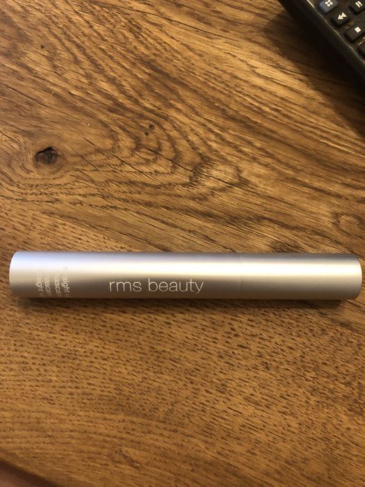 Nowy tusz do rzęs mascara RMS Beauty 10 ml