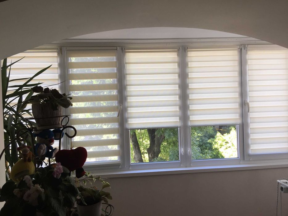 Ролеты из ткани , день - ночь , римская штора день-ночь ткань + тюль