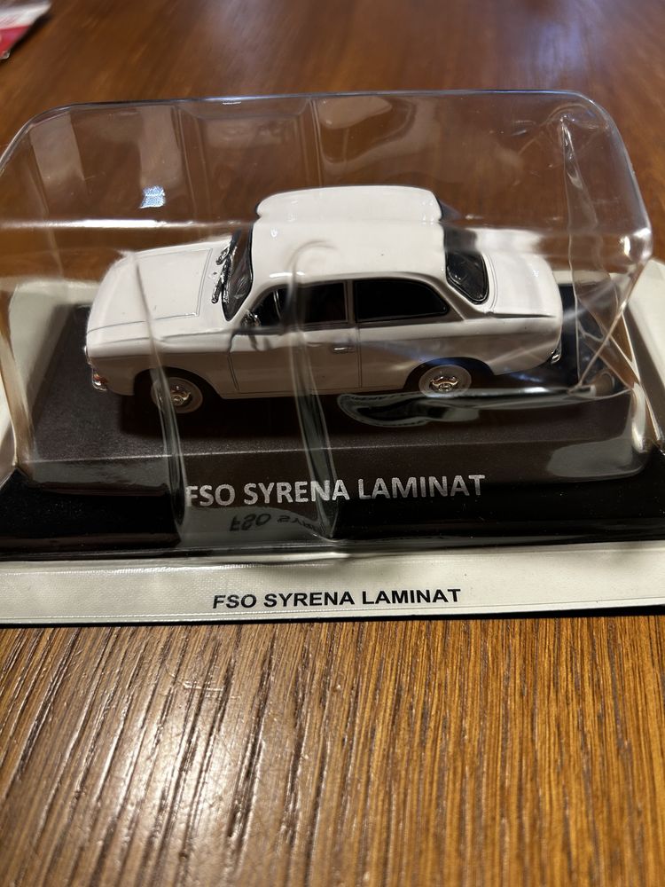 Syrena Laminat model 1:43