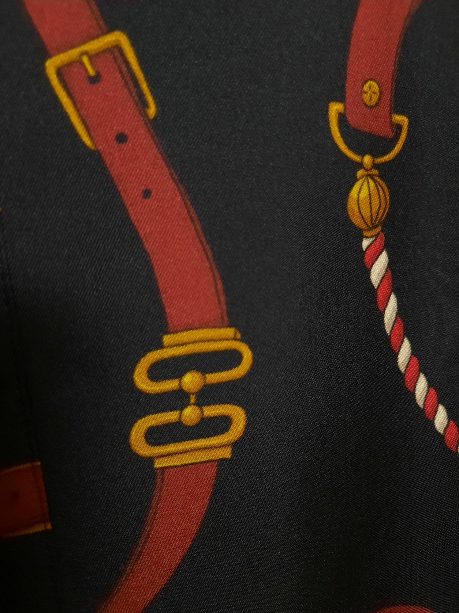 Блузи люксових брендів, натуральний шовк.