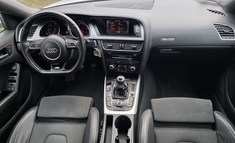 Audi A5 Lift S-Line 2.0TDI 177km Ledy Nawigacja