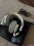 JBL Bassline DJ Style White