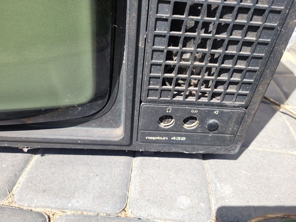 Telewizor neptun unitra 432 stary zabytek prl