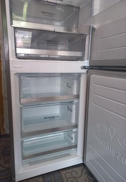 Холодильник LG инверторный 21г.