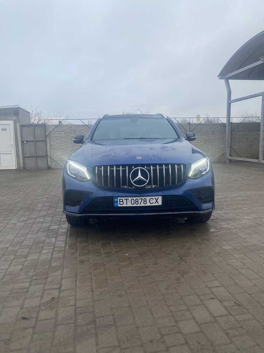 Продам машину glc 300