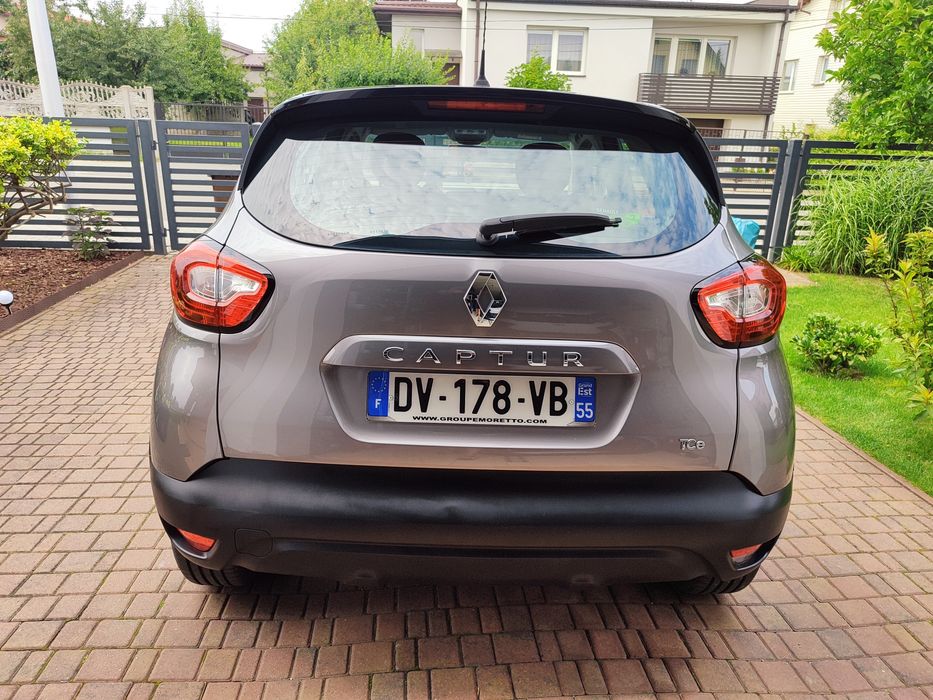 Renault Captur  benzyna wersja LIMITED