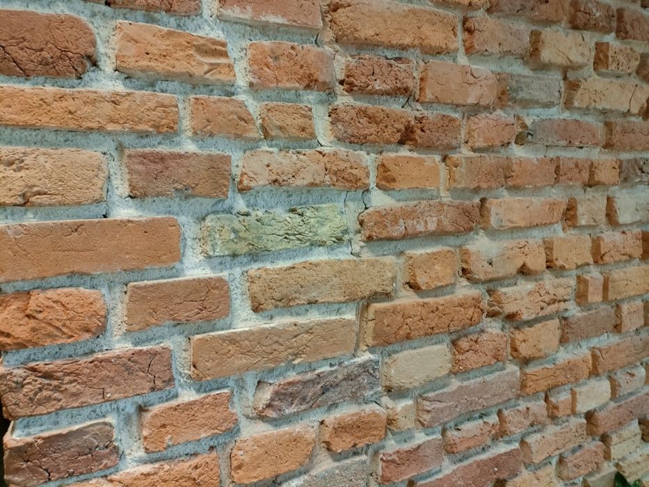 Lica z cegły rozbiórkowej
