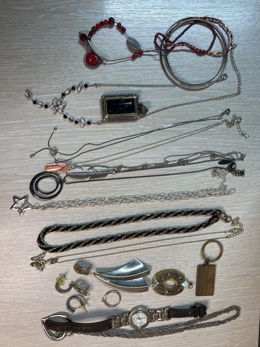 Біжутерія одним лотом все що є на фото