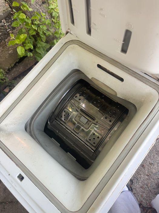 Пральна машина Whirpool/робоча