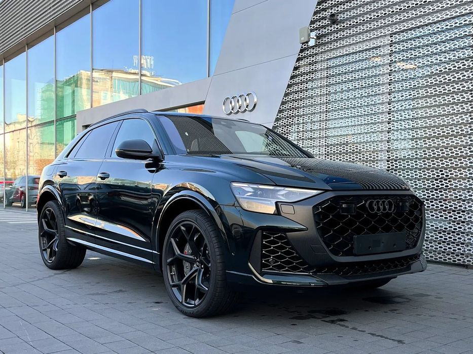 Audi RS Q8 641KM!Performance!HAK !FULL! Jedyna taka w Polsce !Audi Exclusive 2025