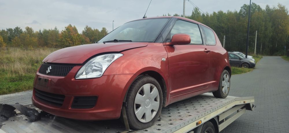 Suzuki Swift 1.3 LPG 2009 Rok Krajówka Pierszy Własciciel Przebieg 98