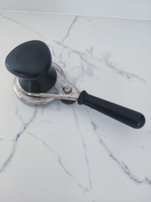 Закаточный ключ для консервации