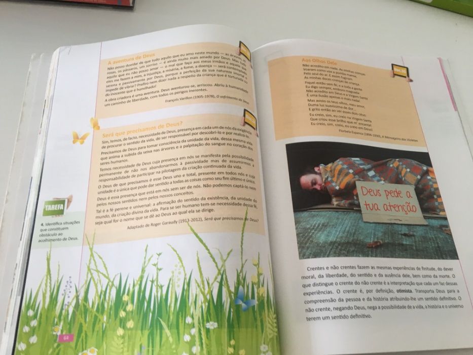 Livro de Educação Moral da religião Cristã do 9º Ano