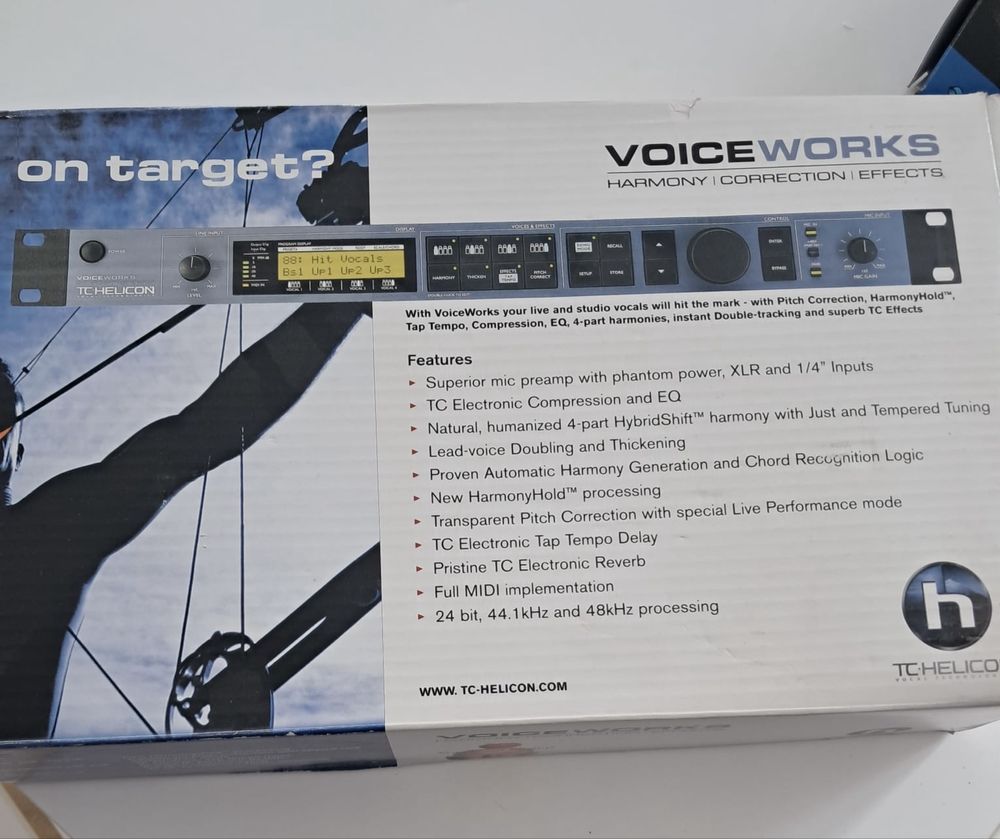 TC Helicon VoiceWorks Mic Preamp + Effect Processor