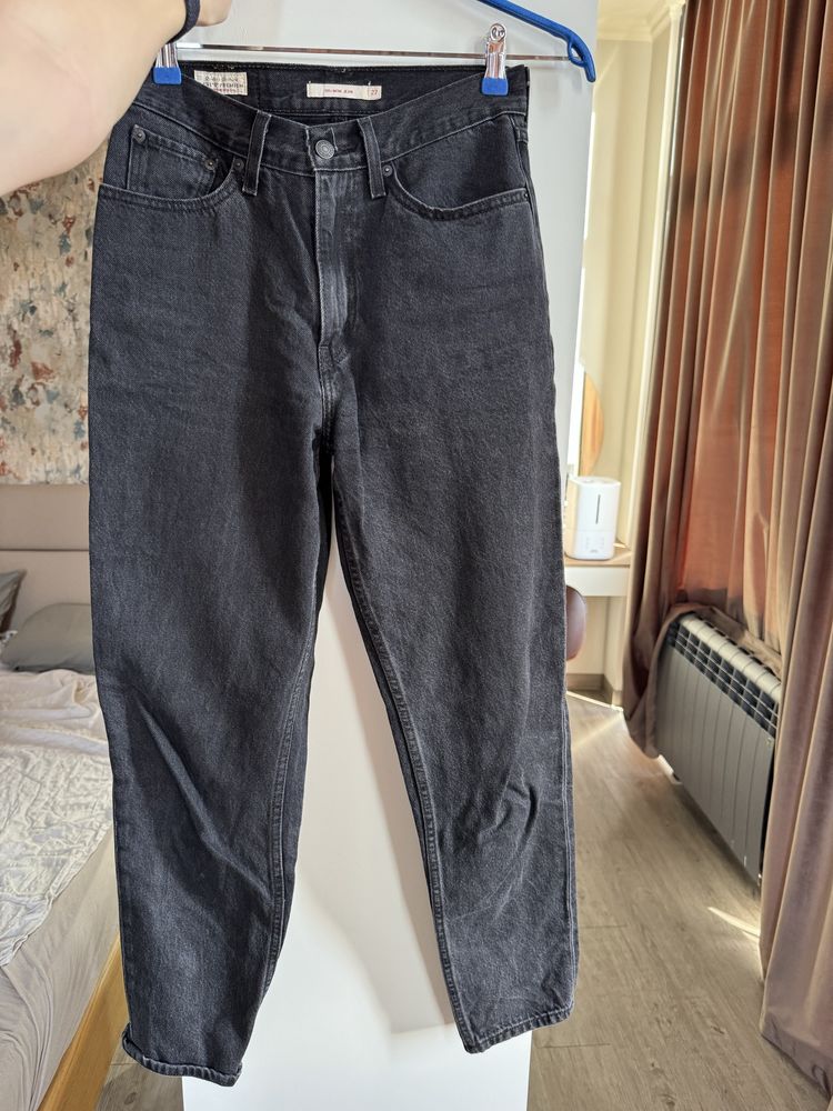 Levis mom 27 розмір (ідеал)