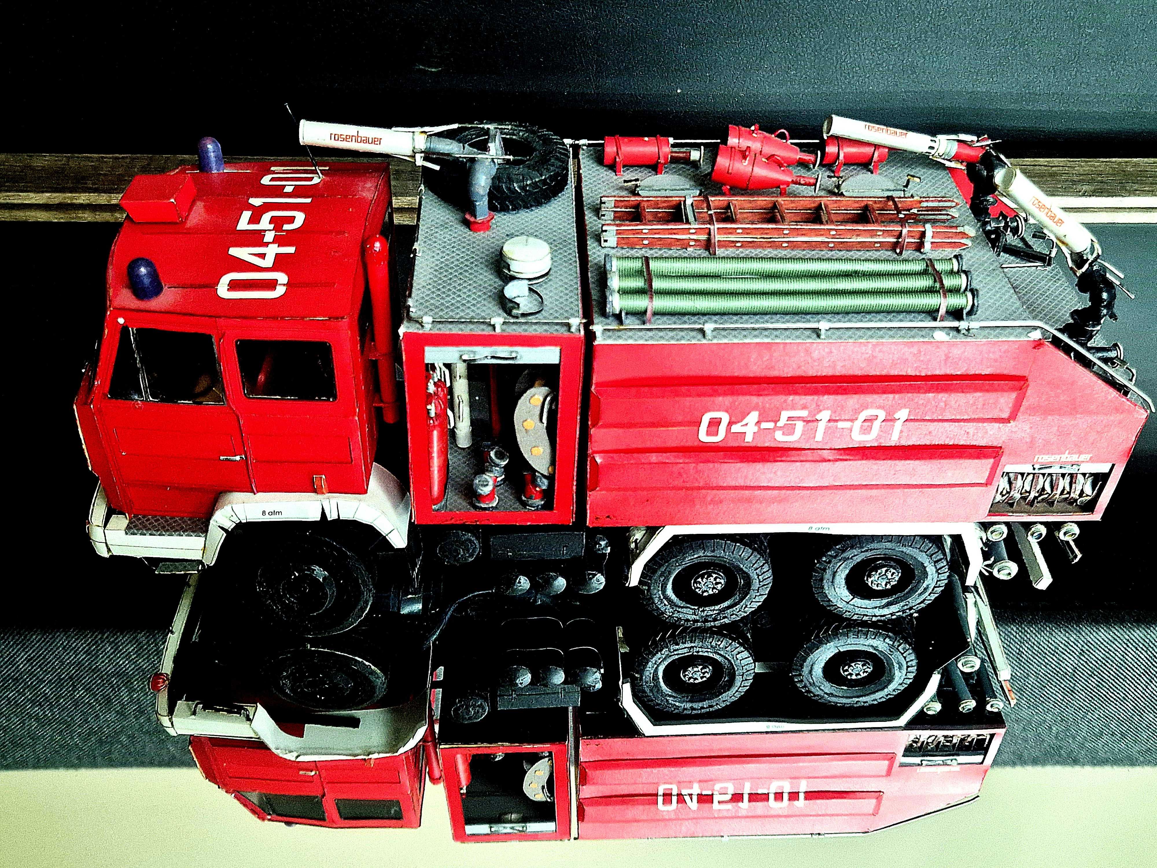 Model wozu strażackiego Jelcz GCBA. 1000h pracy modelarskiej.