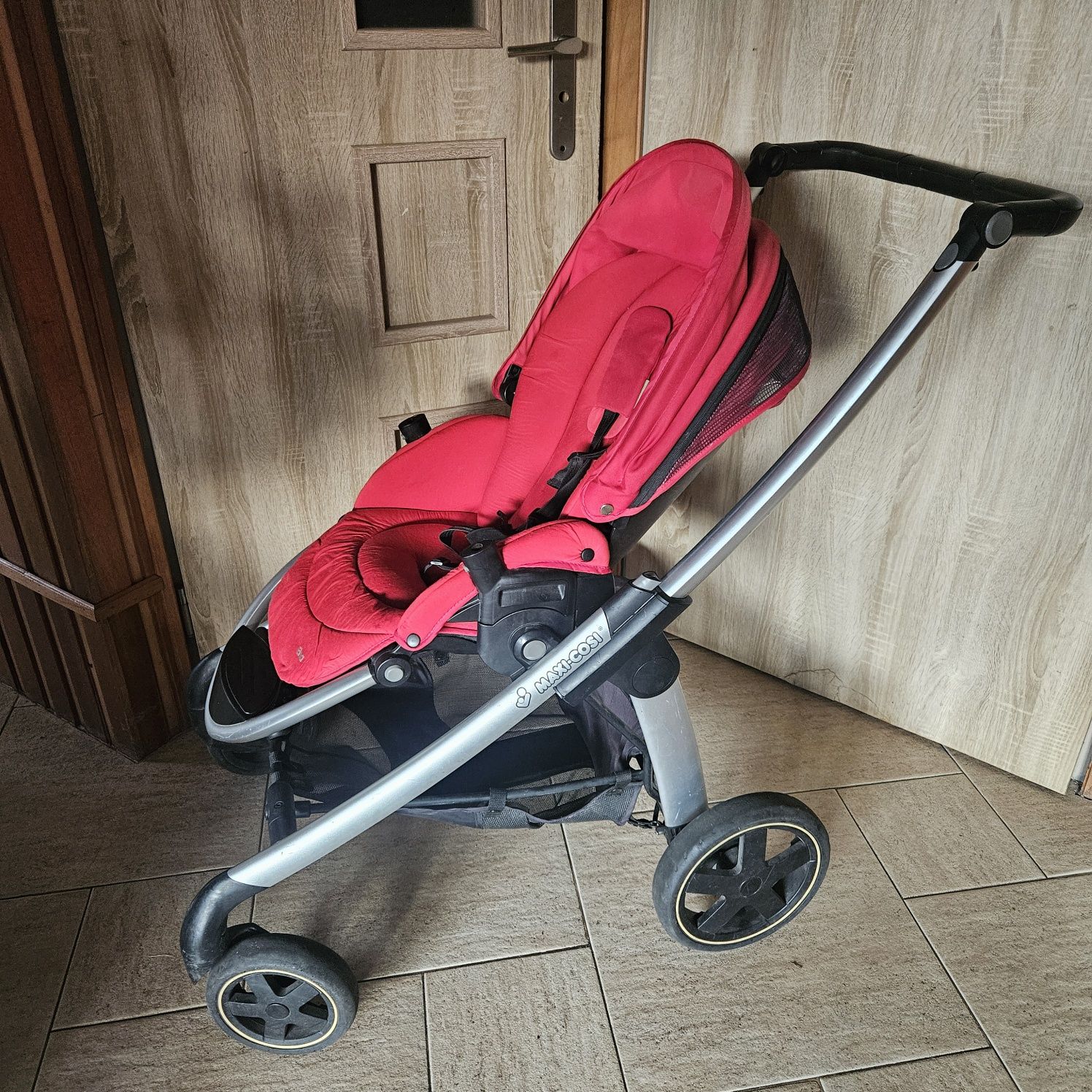 Wózek spacerowy dla dziecka spacerówka  maxi cosi elea czerwony