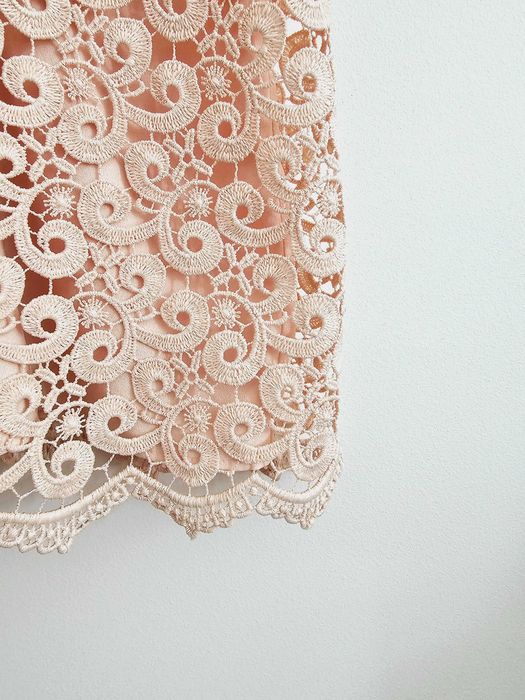 Sukienka w koronkę Massino Dutti r. 38