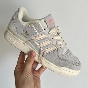 Adidas Forum Нові з дефектом