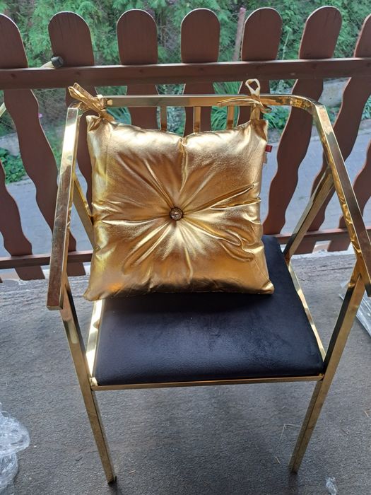 Stół Glamour+ Krzesła