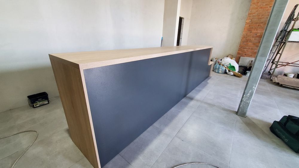 Барні стійки великих  розмірів