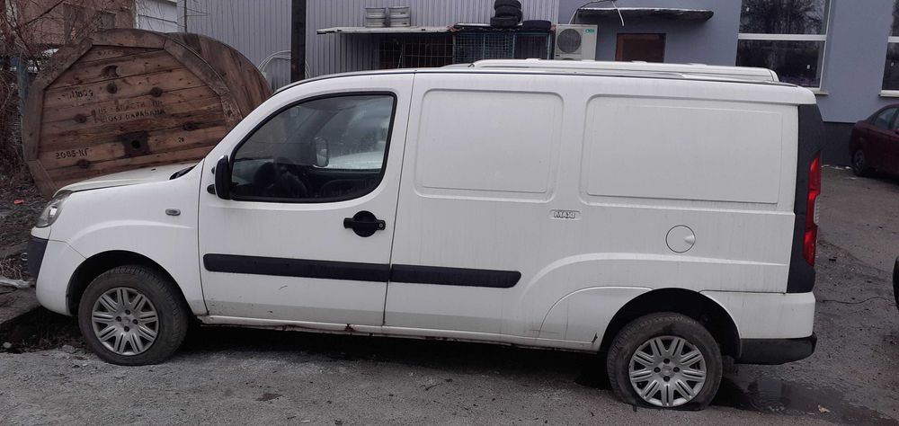 Продам Fiat Doblo Maxi 1,9