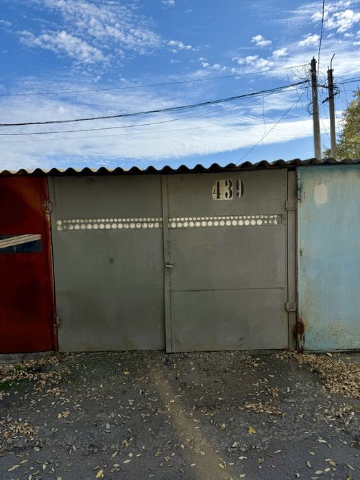 Сдам гараж Природные камни Небесной сотни