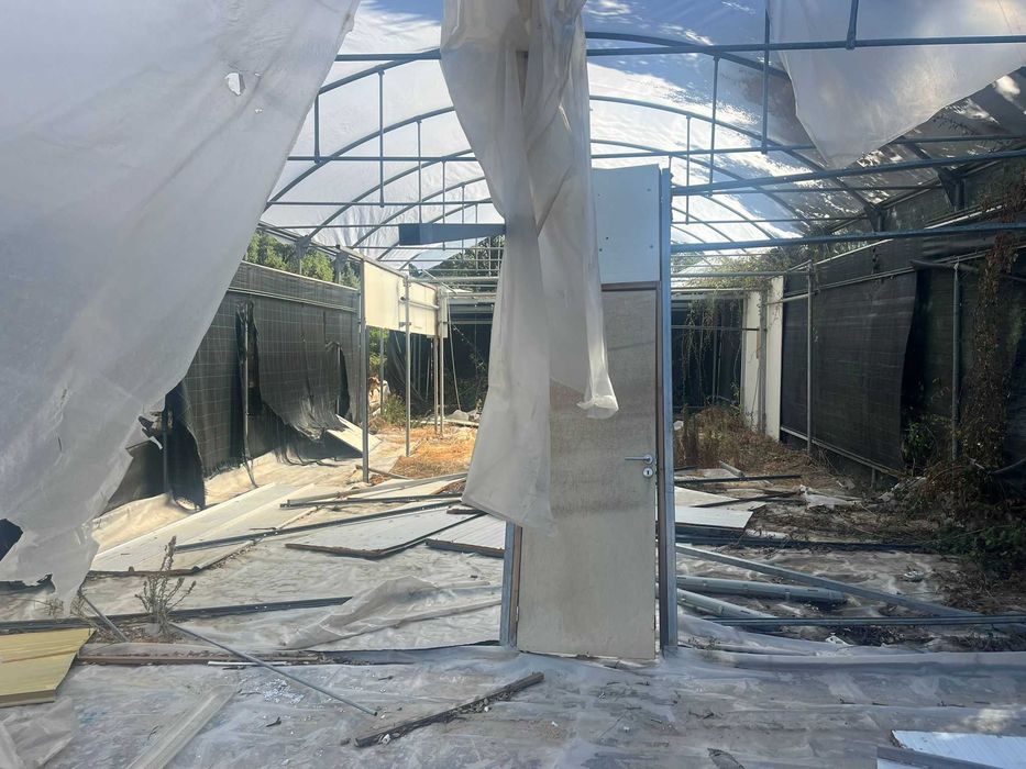 Estufa aparafusada 8 x 30 metros