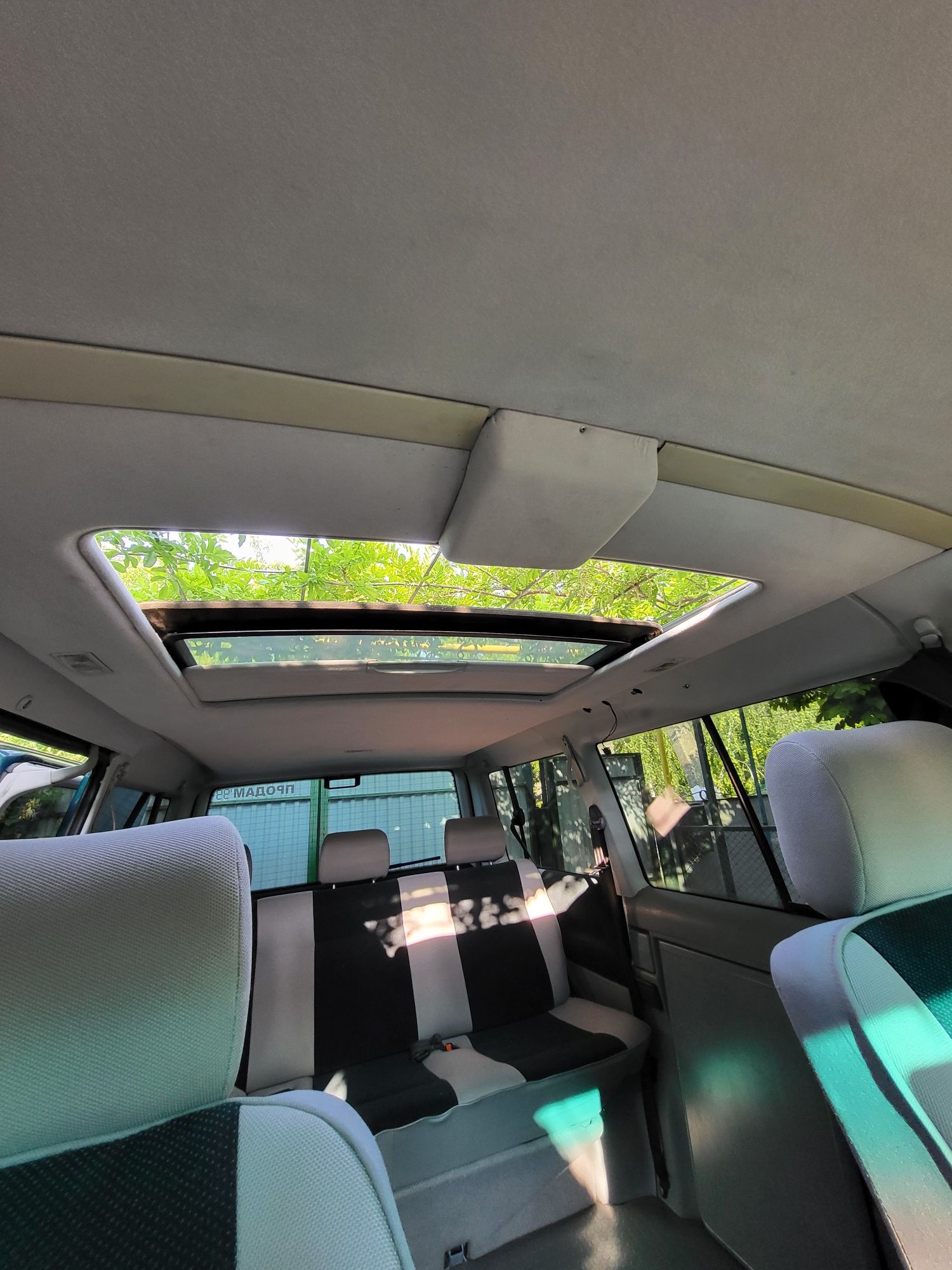 Volkswagen Transporter Т4. 2.5 TDI