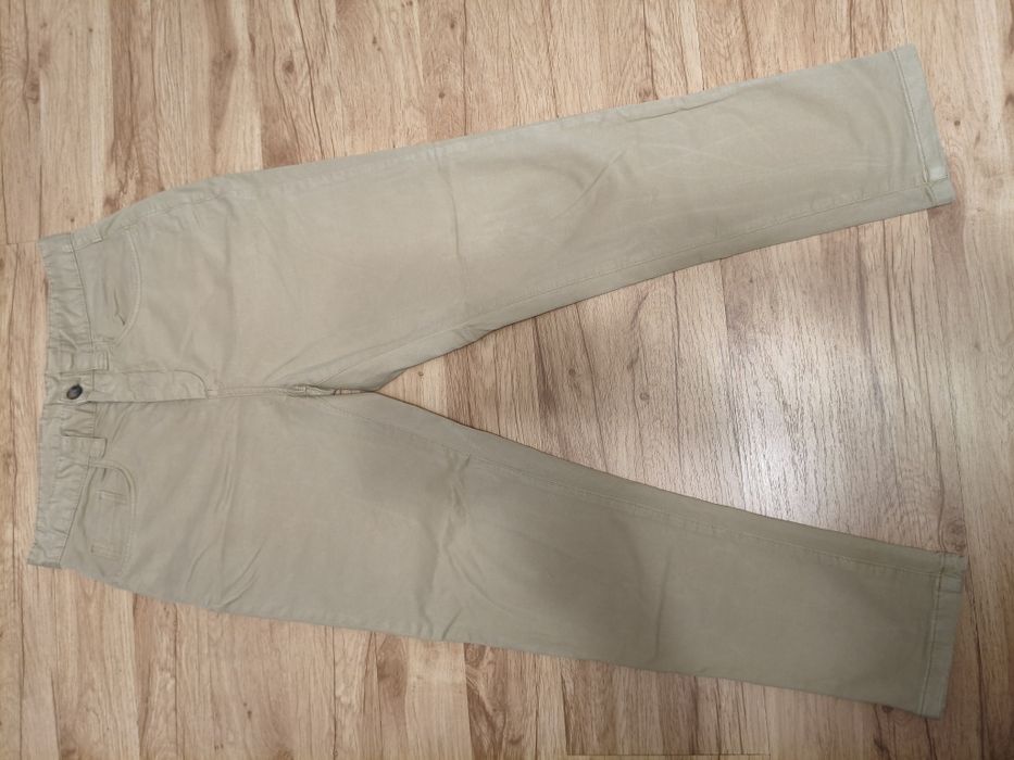Spodnie młodzieżowe męskie 38