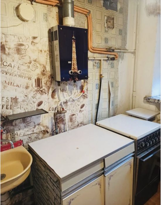 Продам 1-кв м. Бориспіль вул. Глибоцька  29 кв.м р-н 3 школи