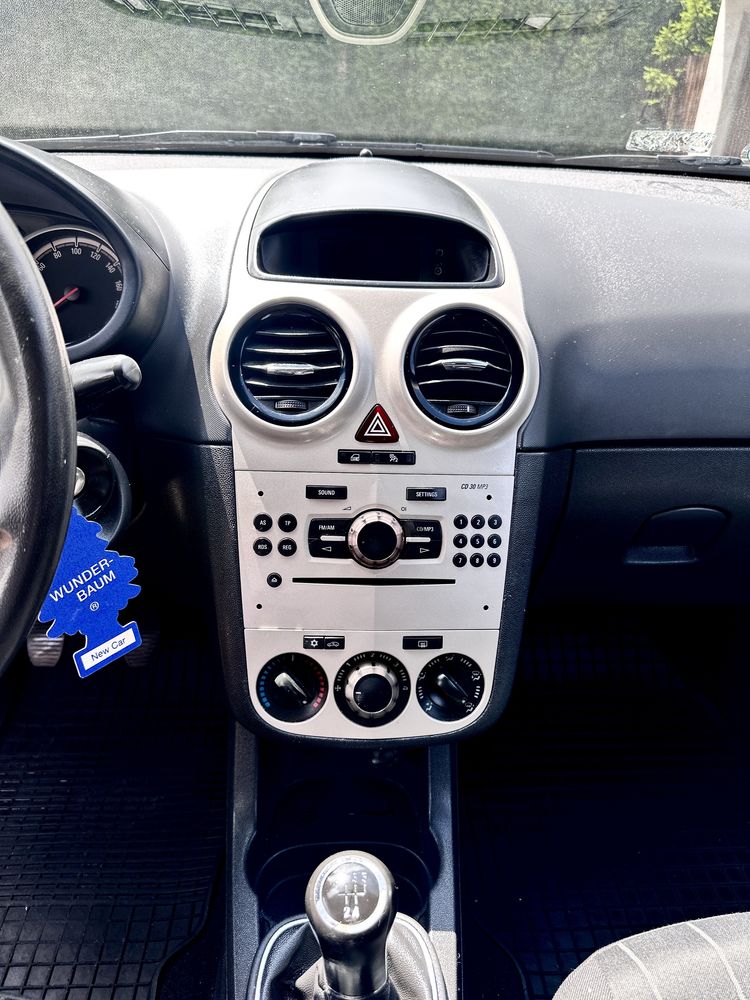 Opel Corsa D Bogata Wersja ISOFIX KLIMA