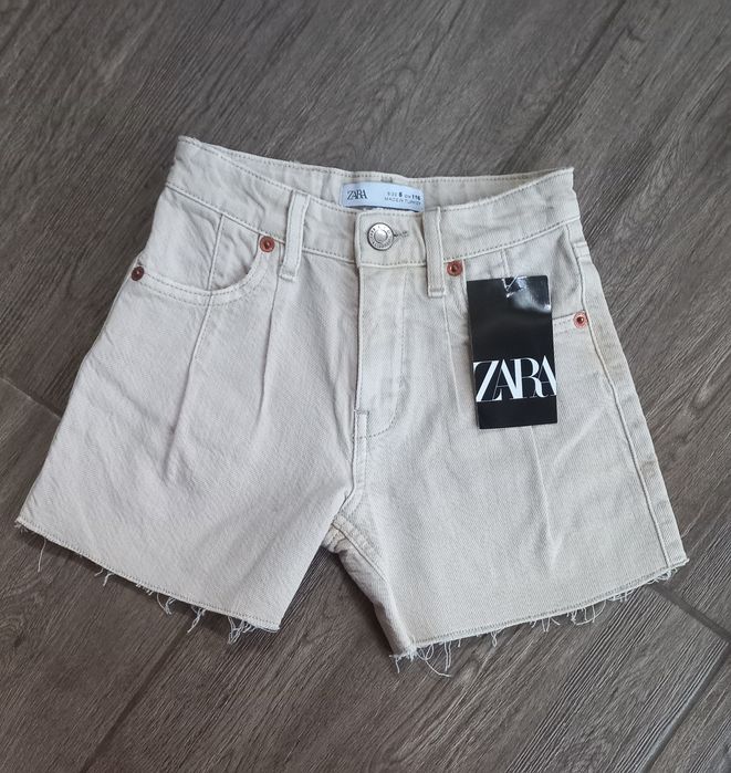 Нові шорти Zara для дівчинки