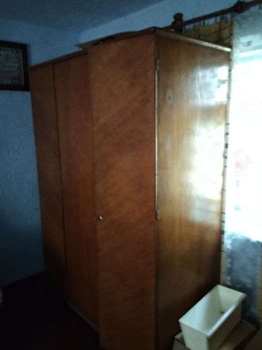 Шафа тридверна САМОВИВІЗ