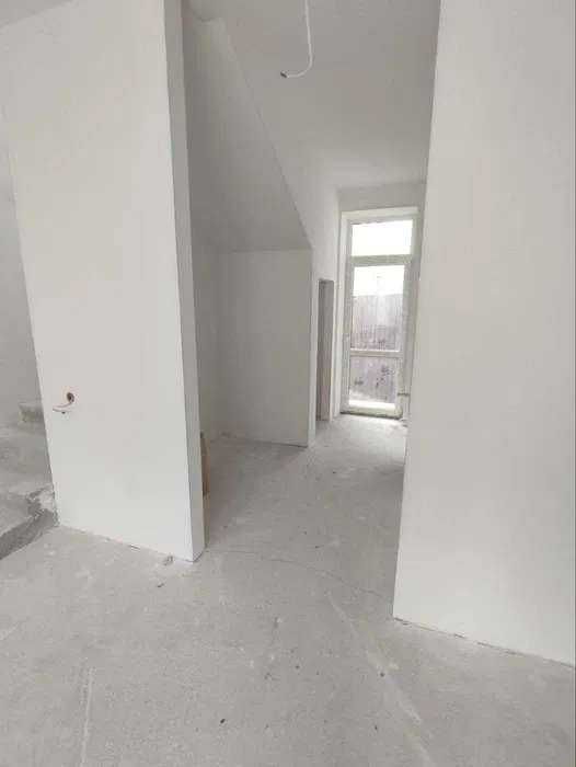 Таунхаус в Червоном хуторе. Закрытый кооператив! Комиссия 0%! 1Y15