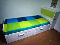 Cama solteiro com gavetas