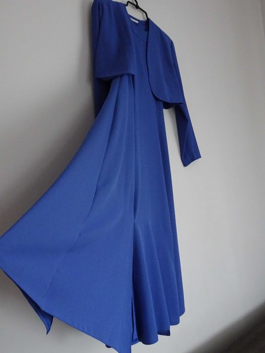 długa sukienka z bolerkiem rozmiar 42