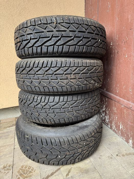 Opony Kormoran Taurus Suv Winter 215/65R16