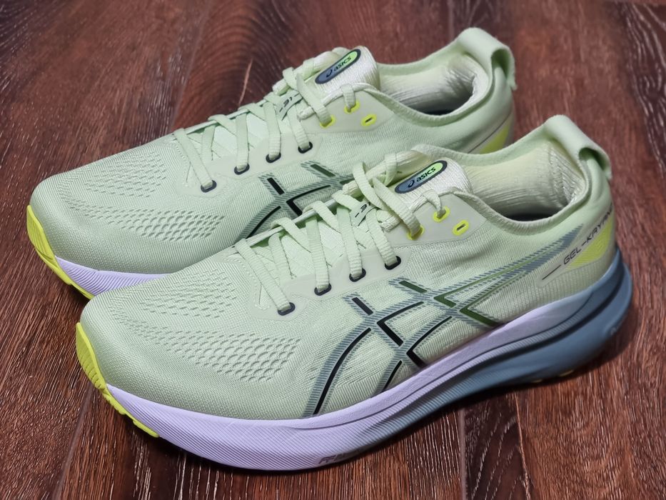 Оригінал 100% чоловічі кросівки asics gel kayano 31  euro 44.5