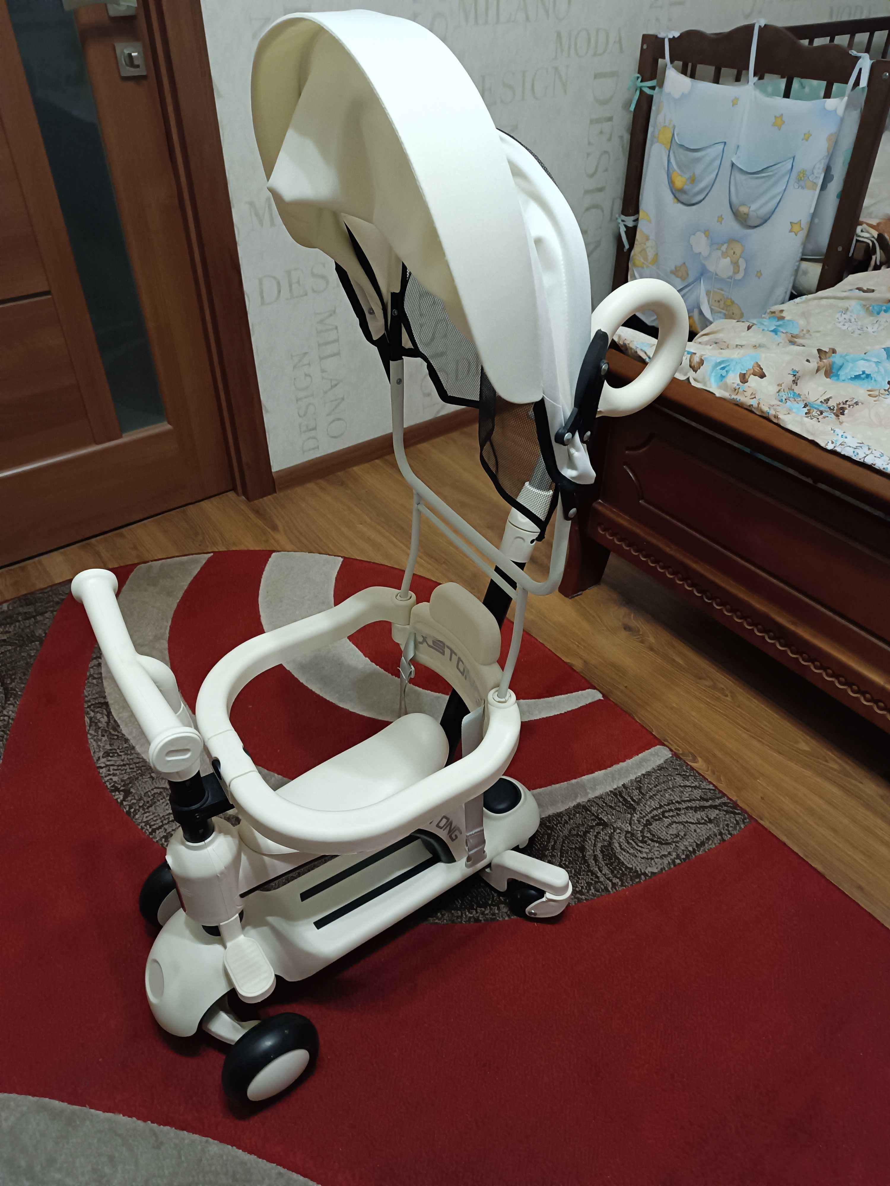 Самокат дитячий .