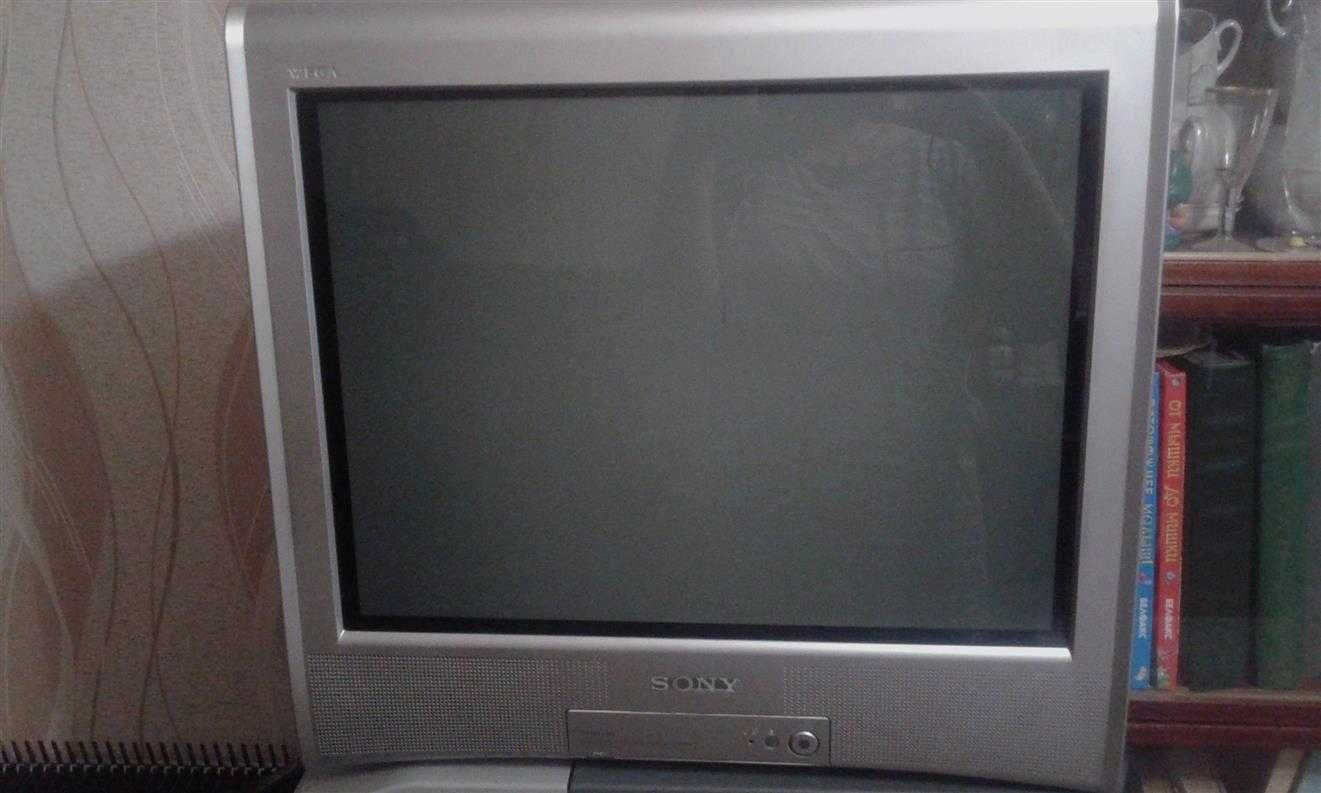 Телевизор SONY б/у продам